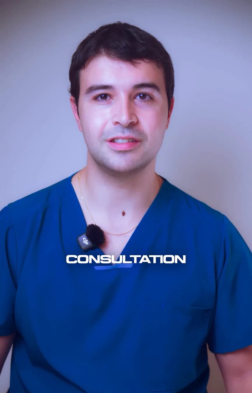 A presenter in medical scrubs explaining premature ejaculation and how a Carisma Medical consultation works
